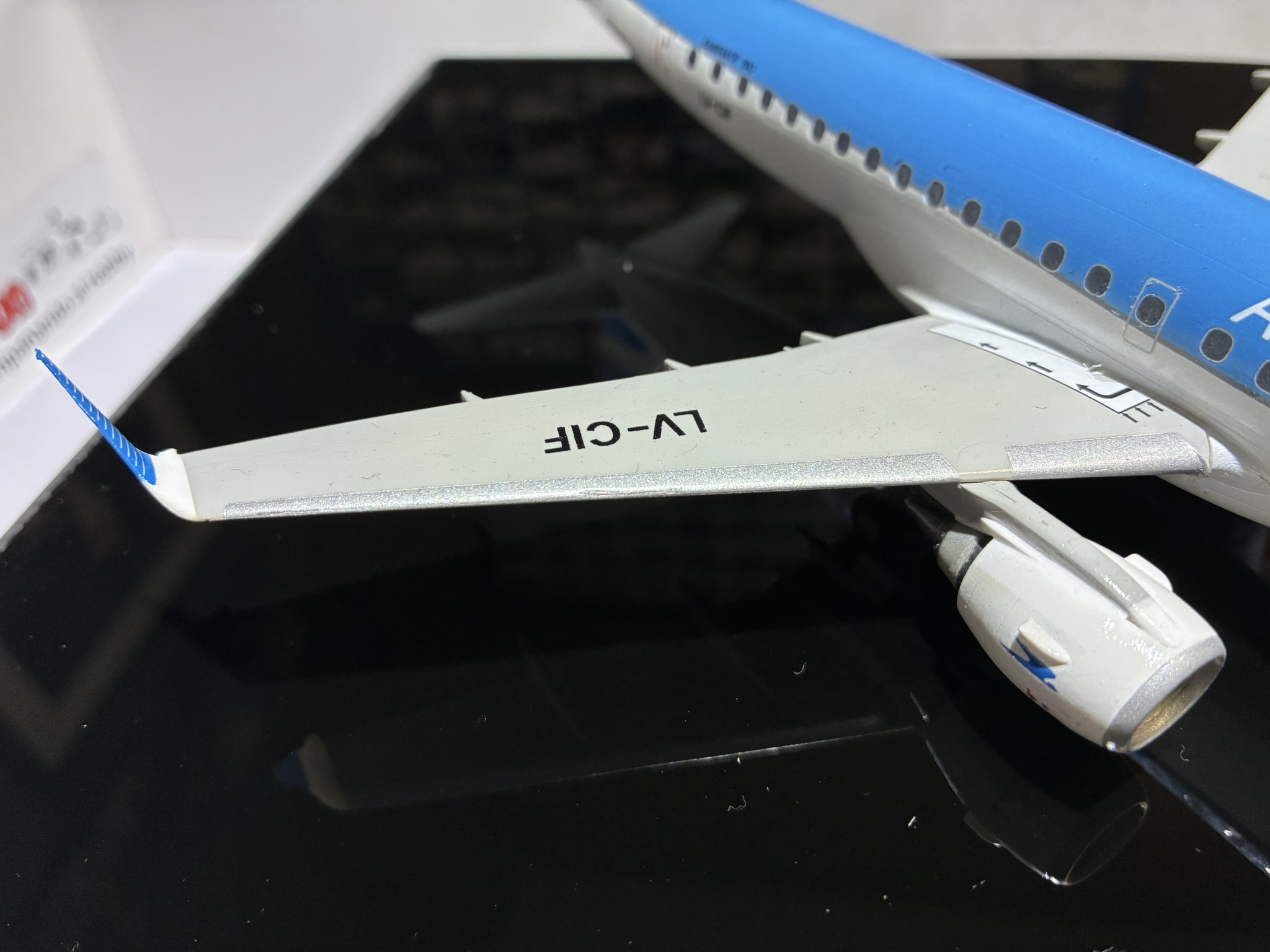 Embraer 190 Aerolineas Argentinas Esc.1/144 Revell By Aerocalcas