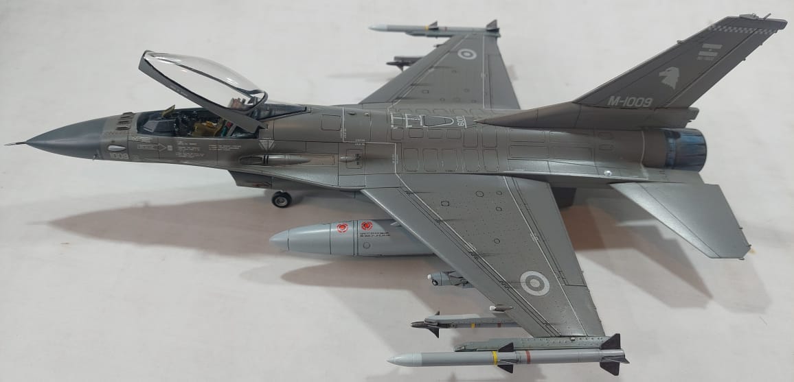Detalle F-16 A Fuerza Aerea Argentina 1/48 Con Aerocalcas