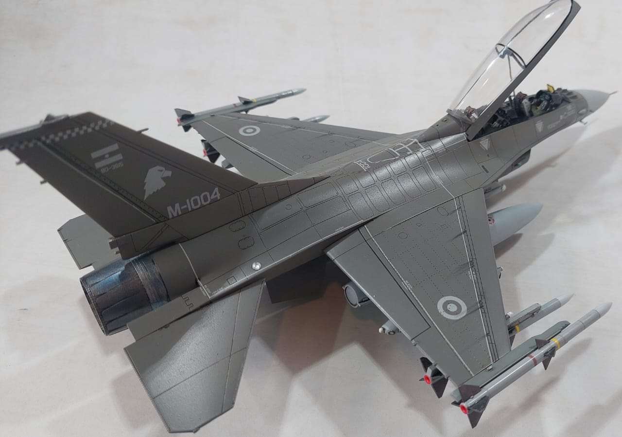 Detalle F-16 A Fuerza Aerea Argentina 1/48 Con Aerocalcas