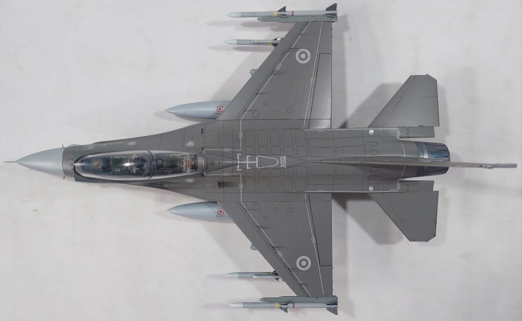 Detalle F-16 A Fuerza Aerea Argentina 1/48 Con Aerocalcas