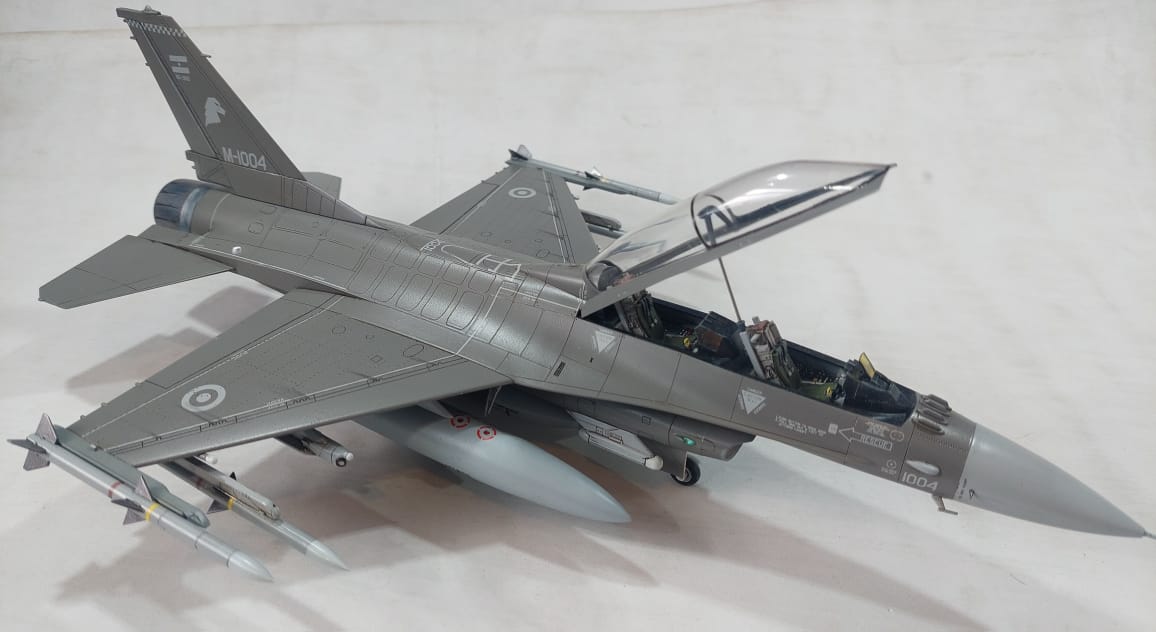 Detalle F-16 A Fuerza Aerea Argentina 1/48 Con Aerocalcas