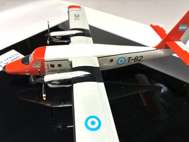 Dhc-6 Twin Otter Fuerza Aerea Argentina Esc.1/72 By Aerocalcas